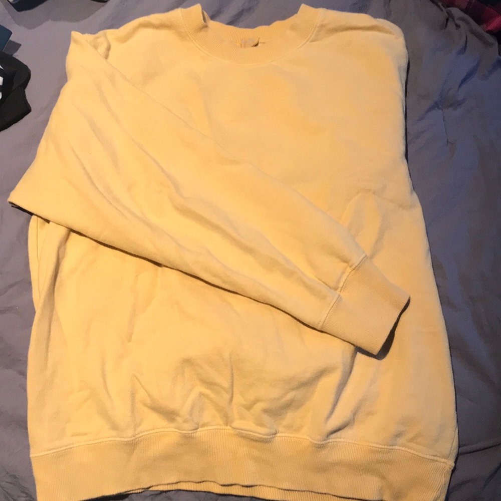 Brandy Melville Yellow Crewneck